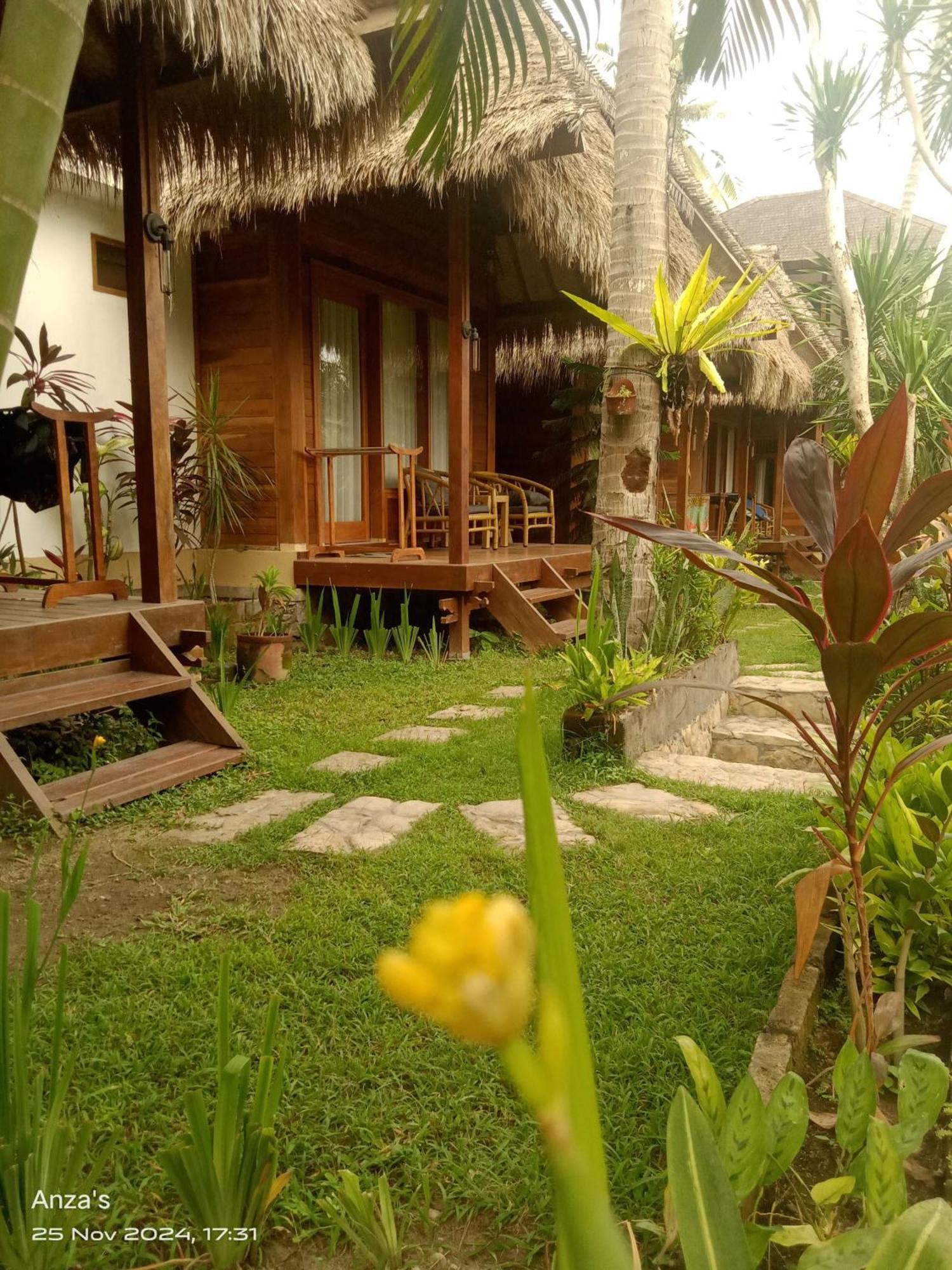 Village Vibes Lombok Kuta  Экстерьер фото